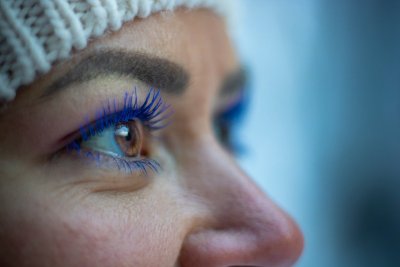 Gekleurde mascara is de make-uptrend van dit najaar